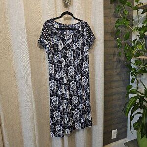 Perceptions Petite White and Blue Floral Knee-Length Dress